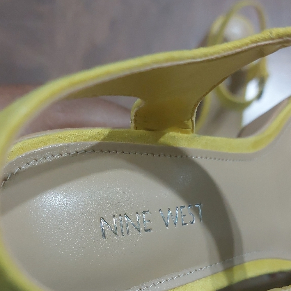 Nine Wesr Stylish Yellow Platform Sandals - Picture 3 of 4